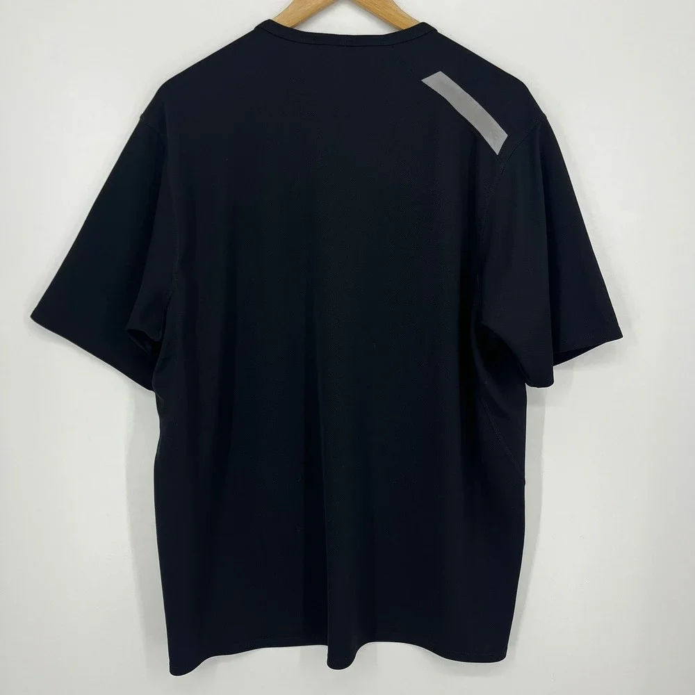 Nike Fit Dry Mens XL Black Short Sleeve Running Shirt Reflective Vtg Y2K